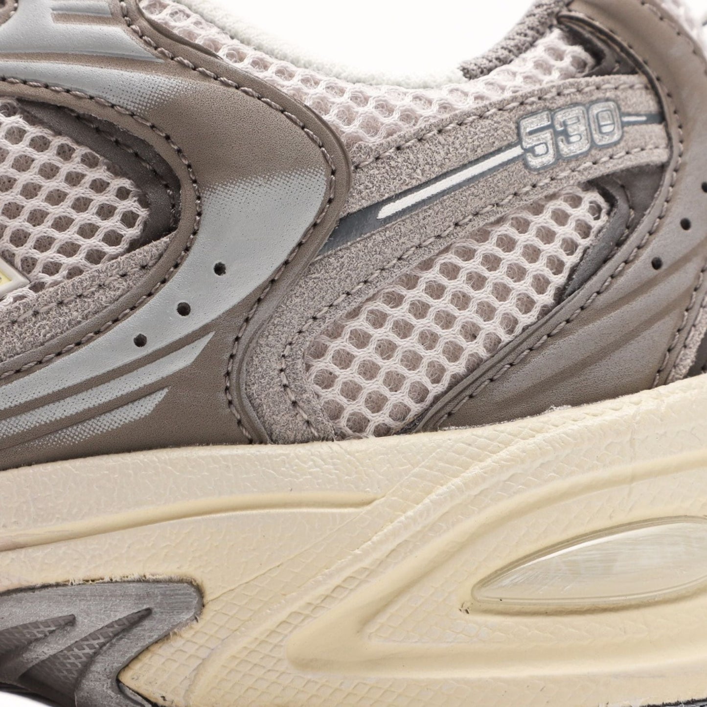 New Balance 530 Grey/Beige