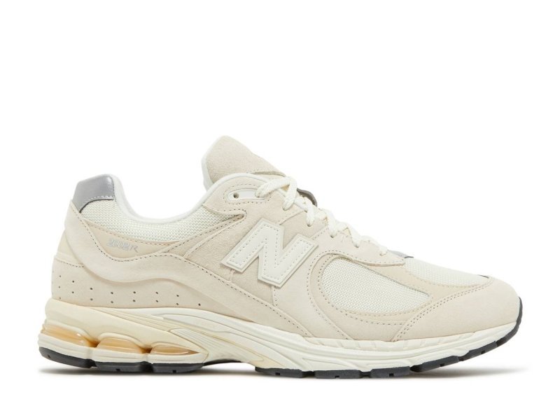 New Balance 2002R Calm Taupe